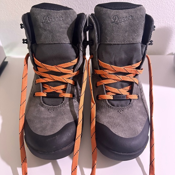 Danner Women’s Gray and Salmon Accents Outdoor Hiking Boots - Picture 6 of 14